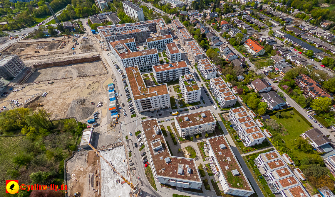 04.05.2023 - Luftbilder vom Alexisqaurtier und Pandion Verde in Neuperlach